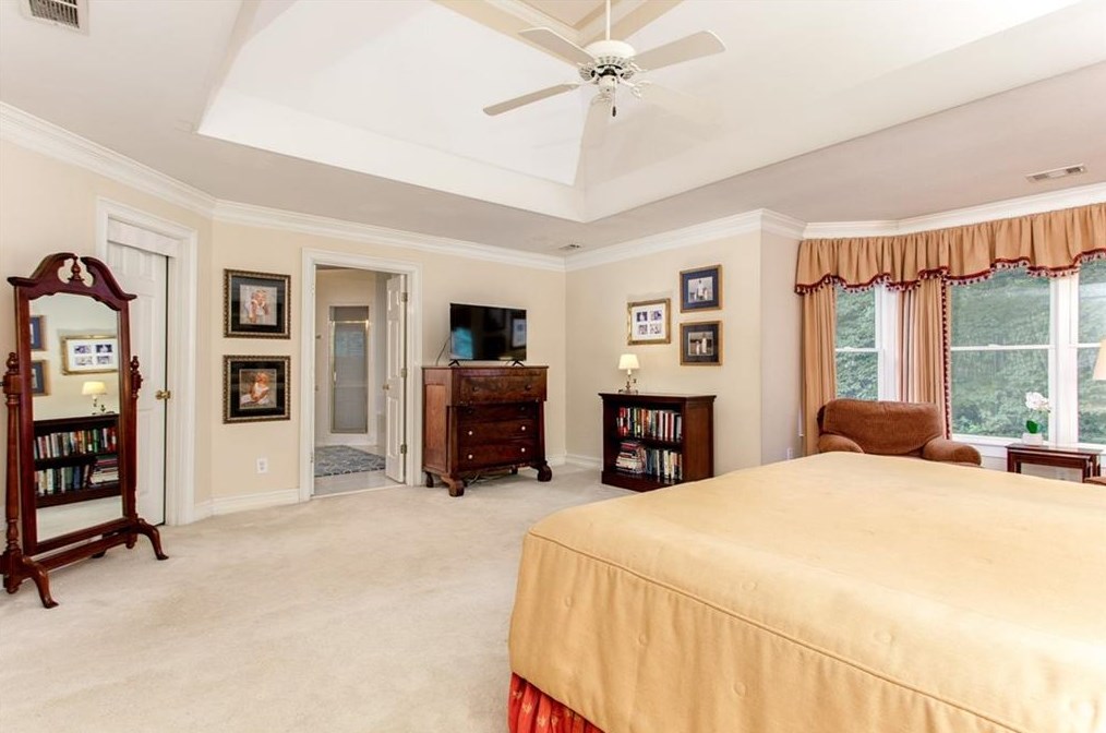 846 Springside Ct, Atlanta GA 30342-3557 exterior