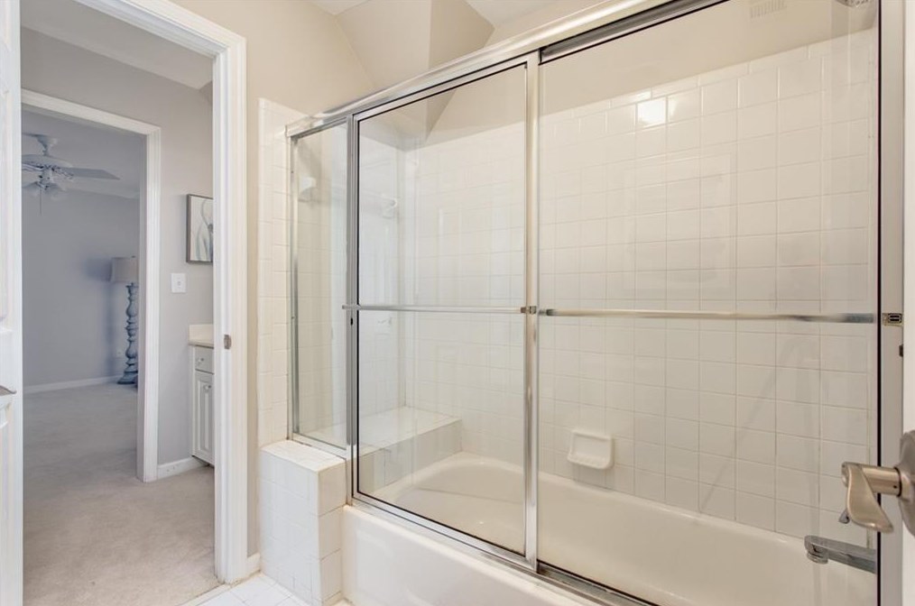 846 Springside Ct, Atlanta GA 30342-3557 exterior