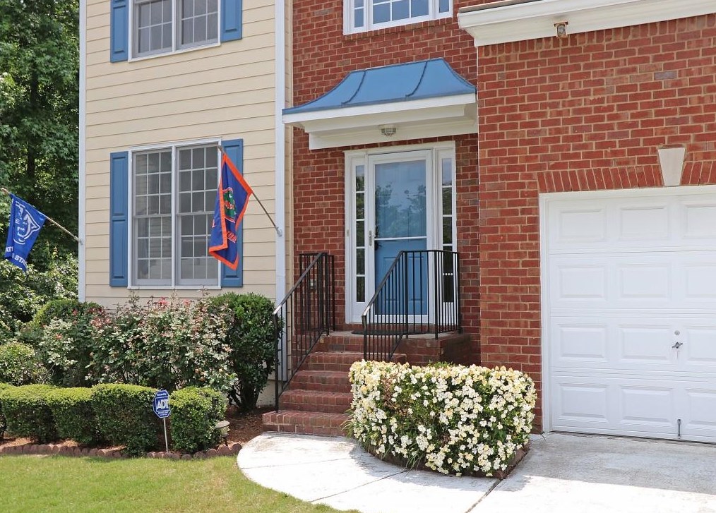 735 Melbourne Trl, Alpharetta, GA 30009-6525
