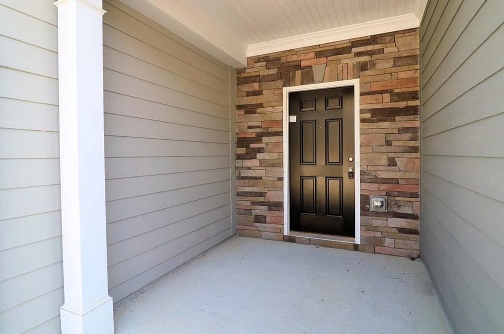 452 Crescent Woode Dr, Dallas, GA 30157