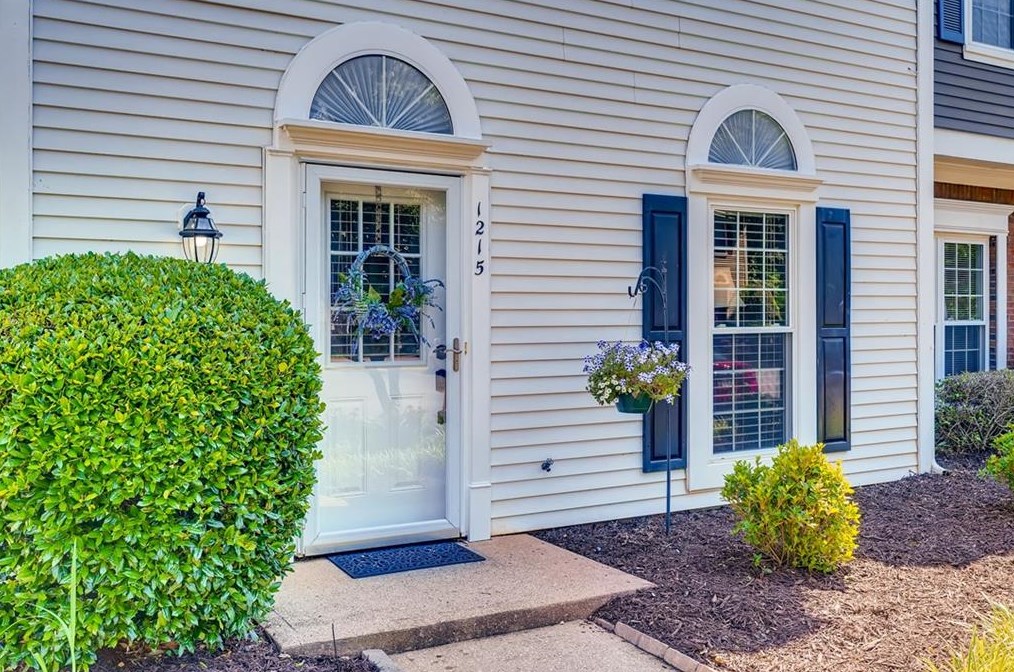 1215 Morningside Park Dr, Alpharetta, GA 30022-5647