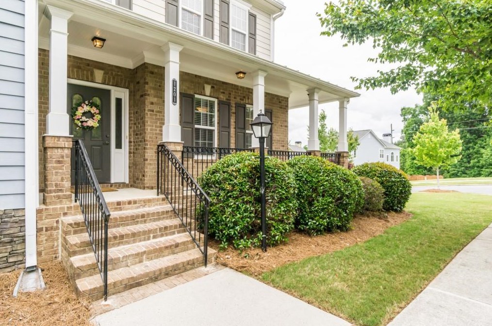 1201 Park Pass Way, Suwanee, GA 30024