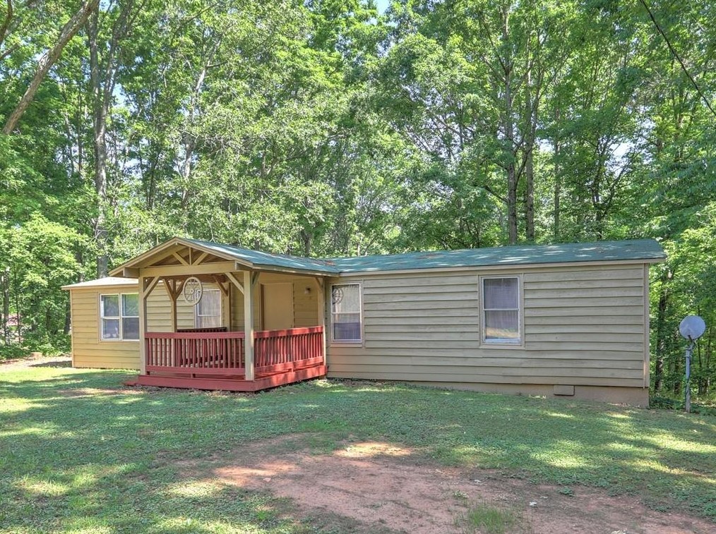 5513 Saddle Club Rd, Gainesville, GA 30506