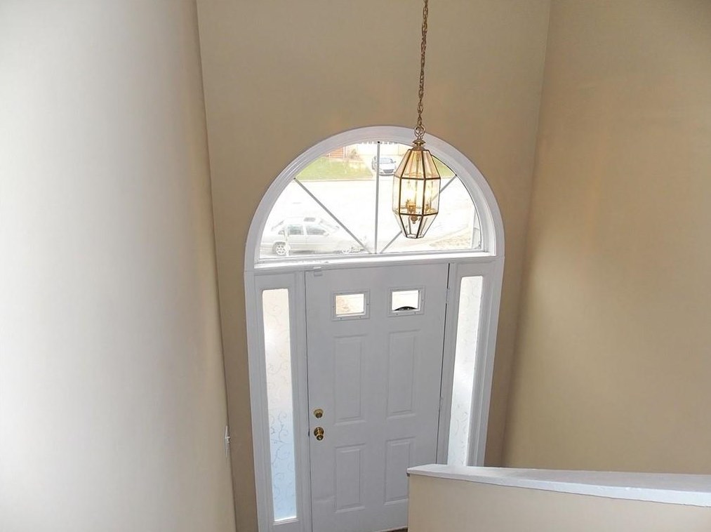 2262 Cobb Creek Dr, Decatur, GA 30032