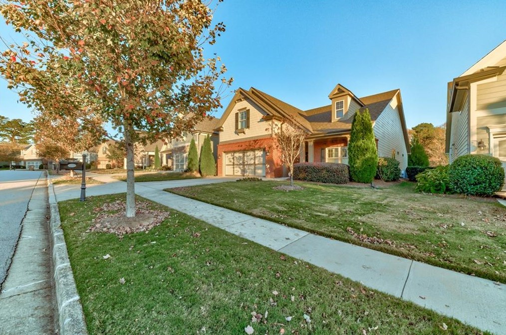 6859 Flagstone Way, Flowery Branch, GA 30542-5066