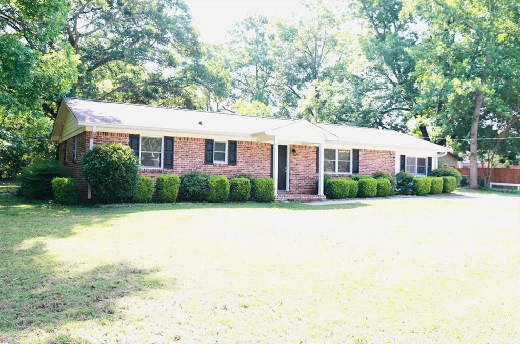 1206 Emory St, Oxford, GA 30054