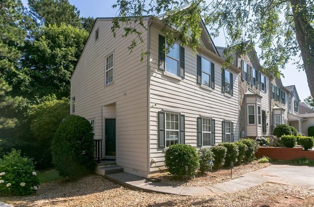 2559 Summit Cove Dr, Duluth, GA 30097