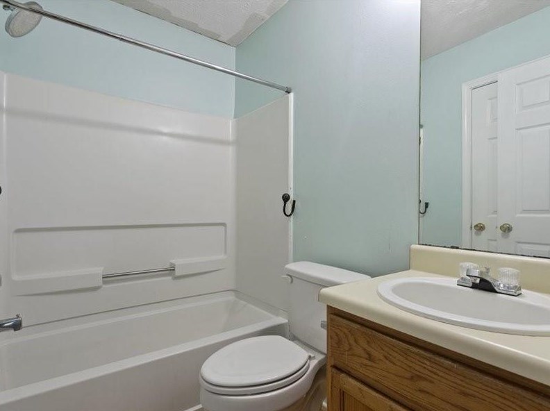 4127 Conley Pond Ct, Decatur GA  30034-6776 exterior