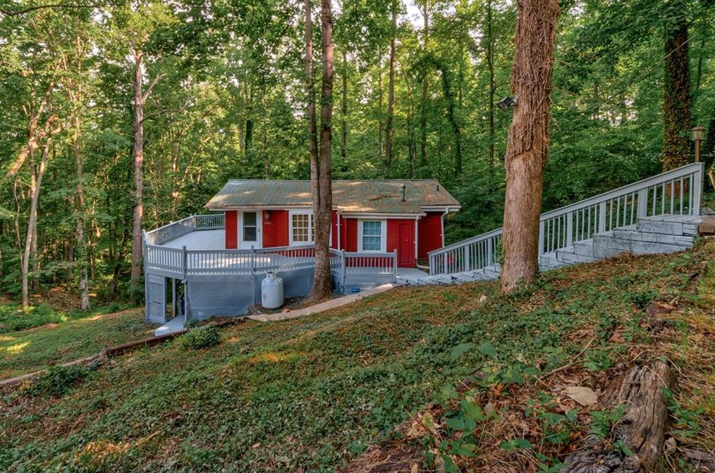 6365 Quail Trail, Gainesville, GA 30506