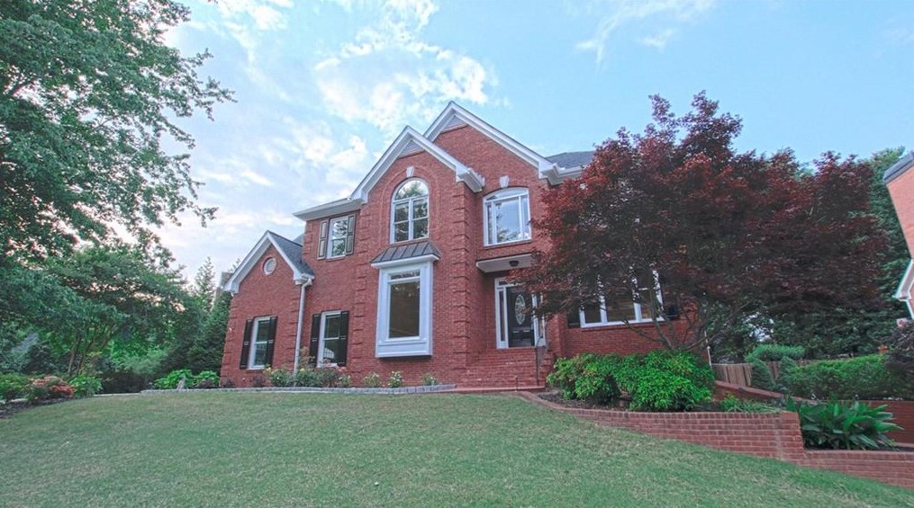 1100 Jennifer Oaks Dr, Alpharetta, GA 30004-5322