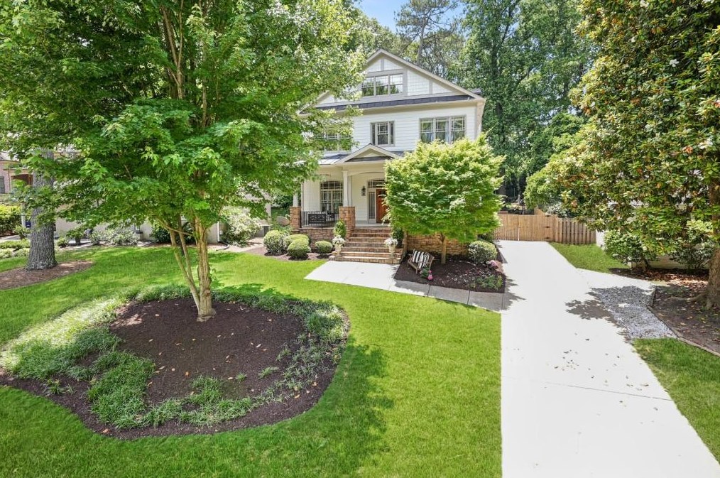 2606 Winding Ln, Atlanta, GA 30319-3232