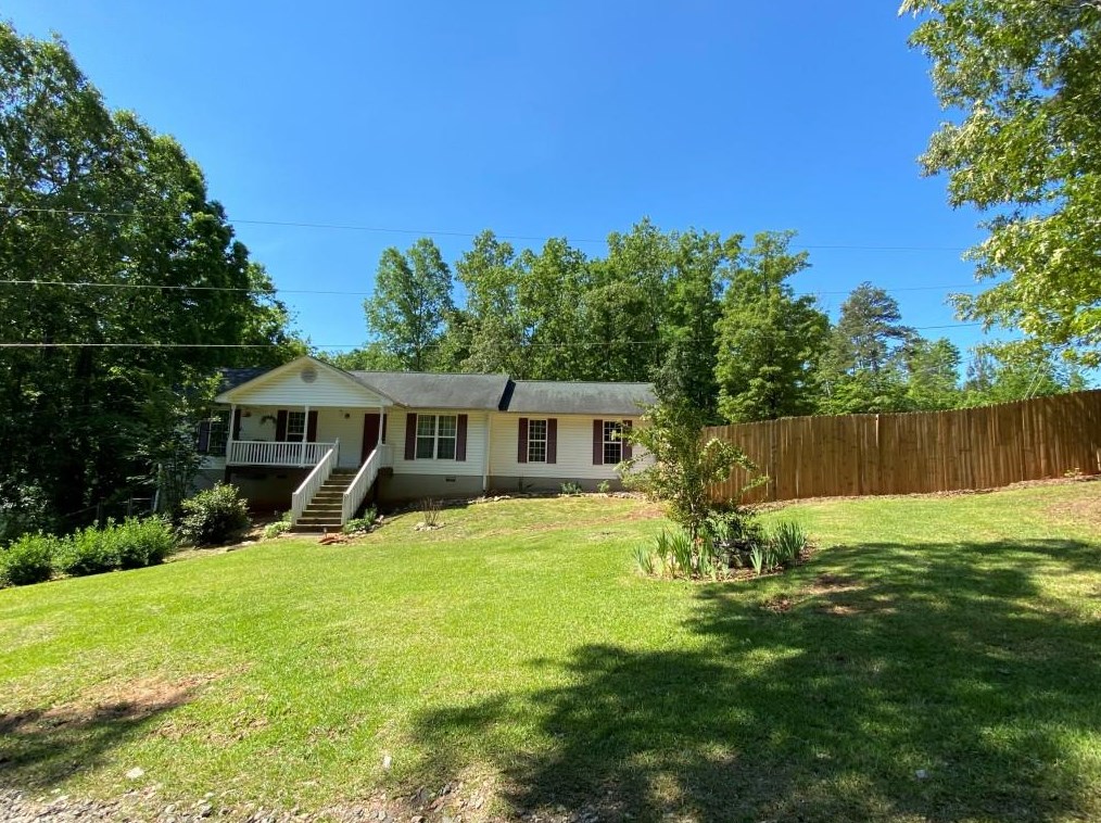 571 Suttles Rd, Martin, GA 30557