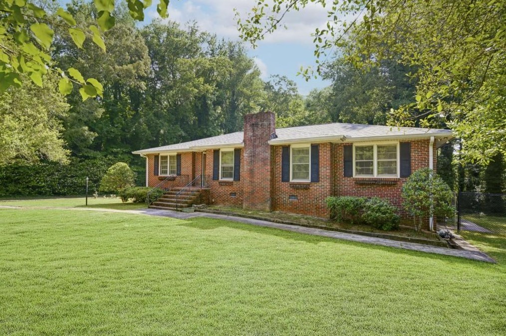 1705 Holbrook Campground Rd, Alpharetta, GA 30004-7032