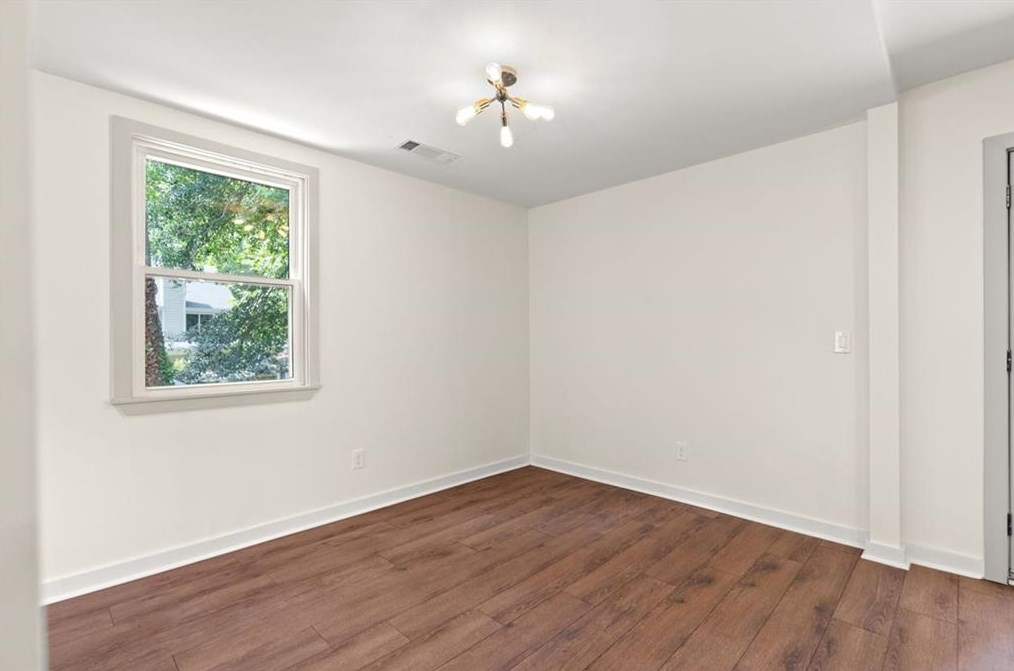 1231 Thomas Rd, Decatur GA  30030-4618 exterior