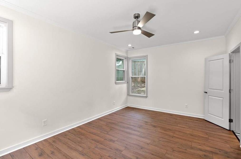 1231 Thomas Rd, Decatur GA  30030-4618 exterior