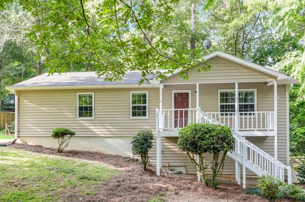 3637 Stonewall Dr, Kennesaw, GA 30152