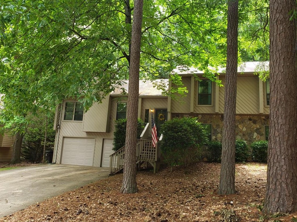 110 Waters Mill Cir, Alpharetta, GA 30022-4487