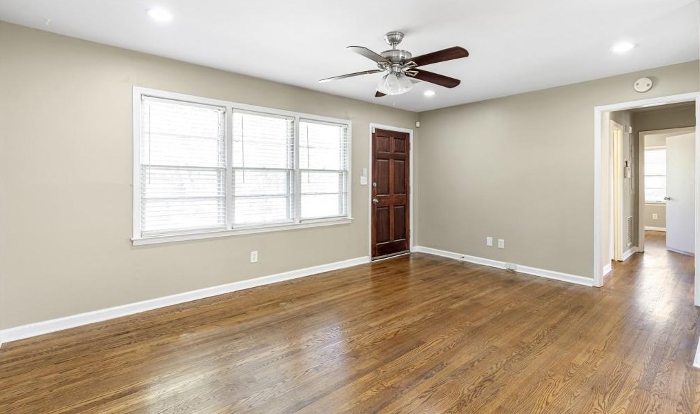 1517 Gaylor Cir, Smyrna GA  30082-4819 exterior