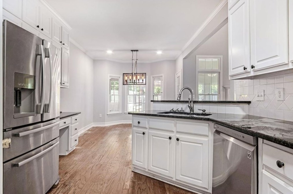 1760 Gleneden Ct, Grayson, GA 30017-1489
