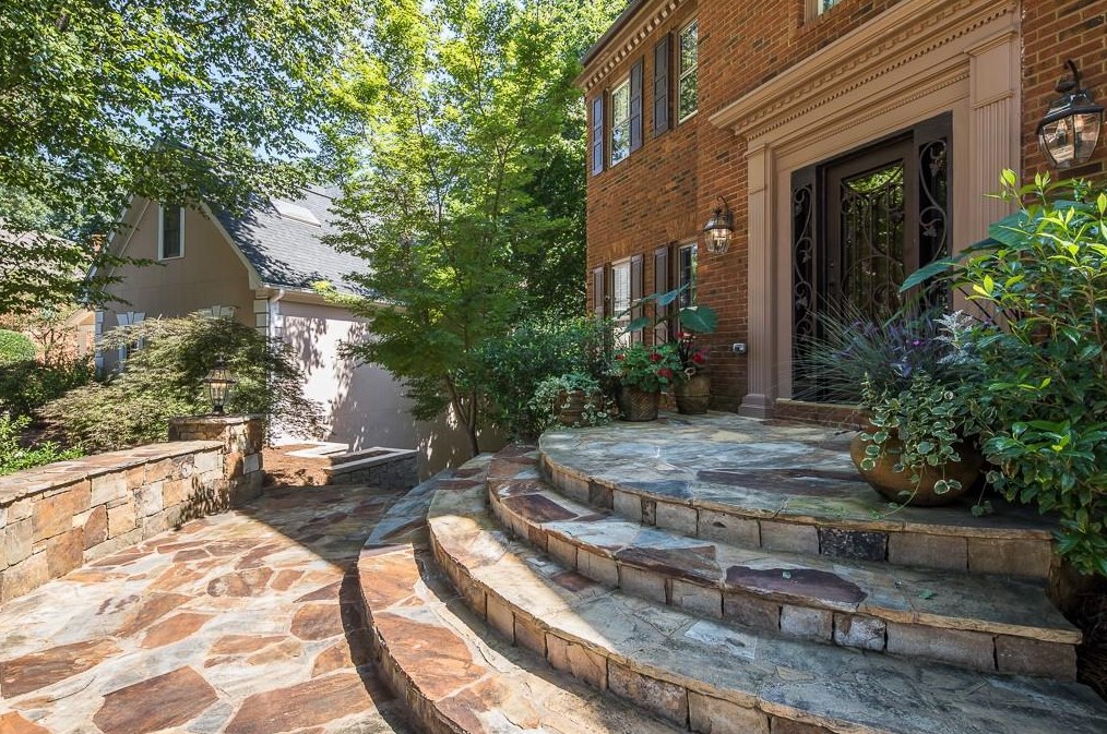 5407 Trowbridge Pl, Atlanta GA  30338-3642 exterior