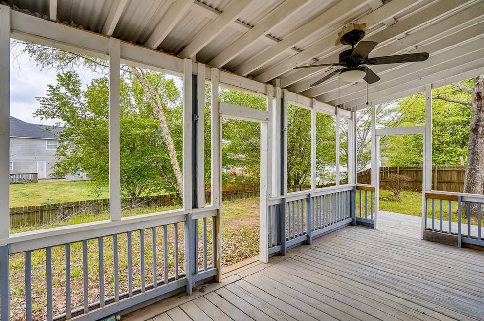 2176 Trickle Creek Ct, Decatur GA  30035-2524 exterior