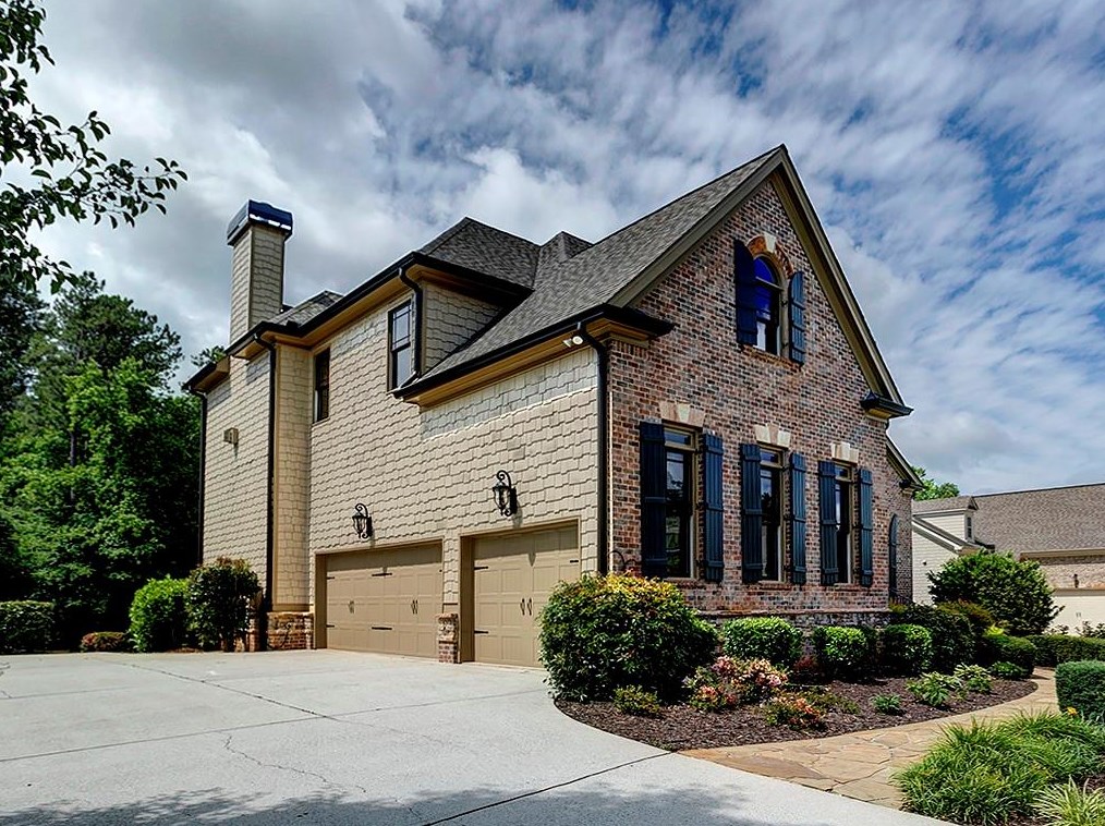 5731 Sunburst Dr, Powder Springs, GA 30127-5487