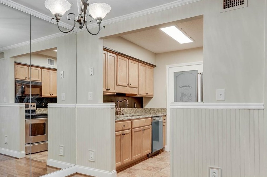1204 Wingate Way, Atlanta GA  30350-4947 exterior