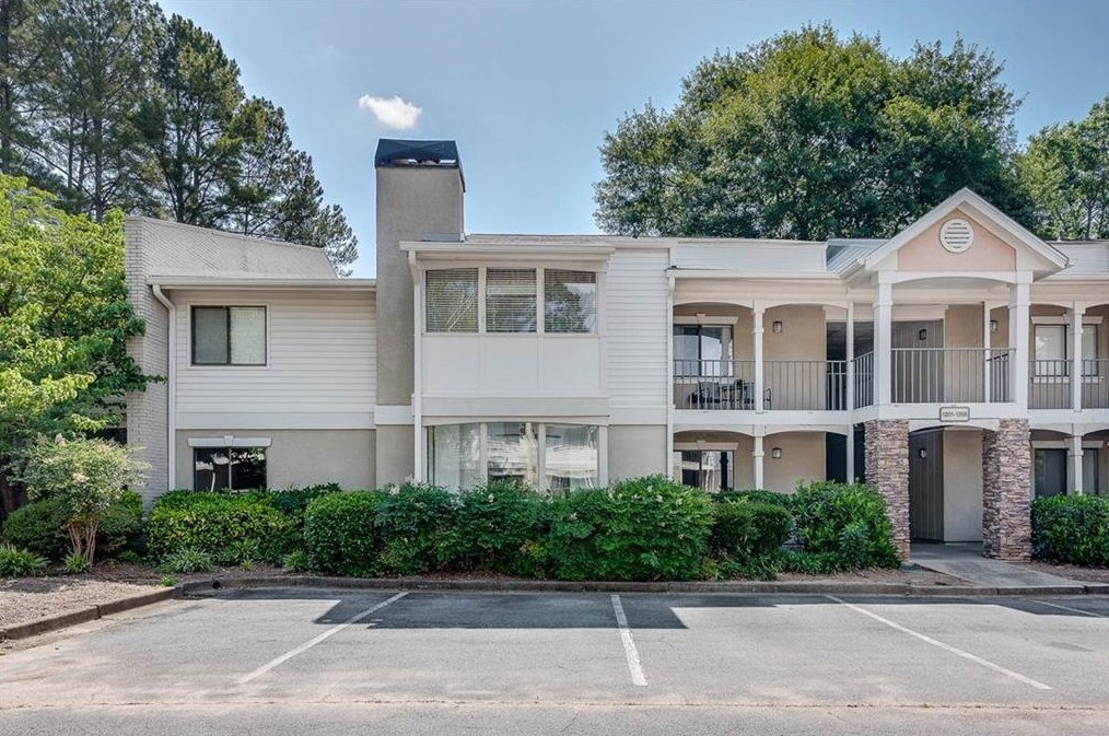 1204 Wingate Way, Atlanta, GA 30350-4947