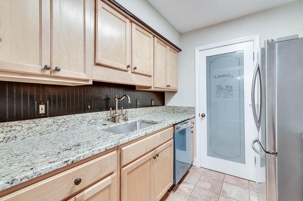 1204 Wingate Way, Atlanta GA  30350-4947 exterior