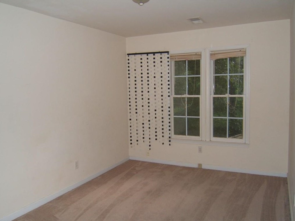 1333 Peachcrest Rd, Decatur GA  30032-2505 exterior