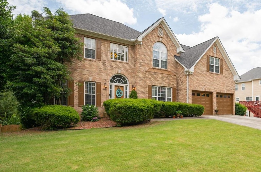 2429 Alexander Lake Dr, Marietta, GA 30064-7502