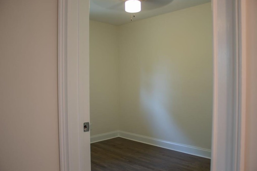 2352 Woodcastle Ln, Atlanta GA  30316-3708 exterior