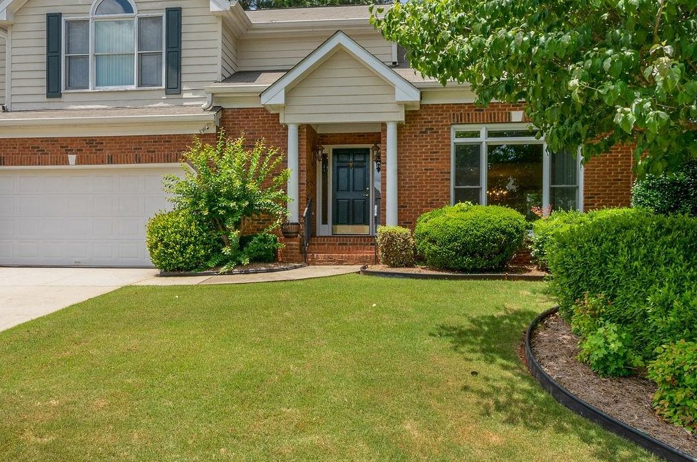 5379 Monarch Pine Ln, Norcross, GA 30071-4723