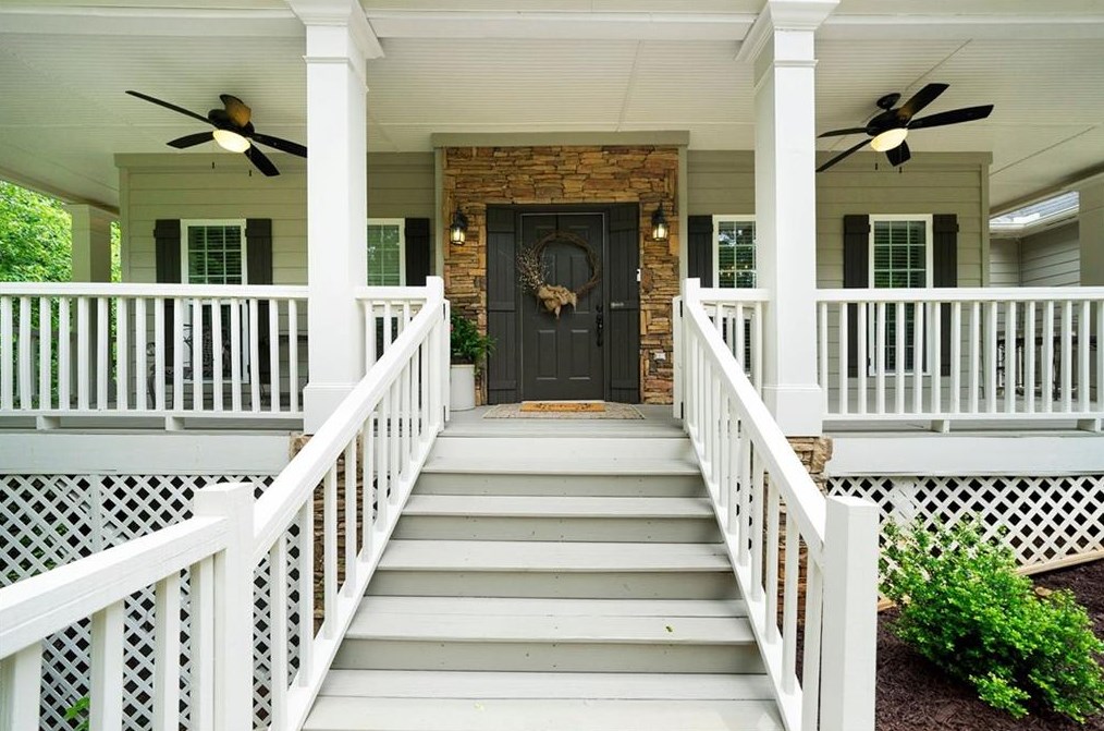 40 Summit Ridge Dr, Euharlee, GA 30120-6849