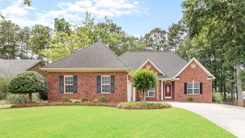 5805 Wembley Dr, Douglasville, GA 30135-1878
