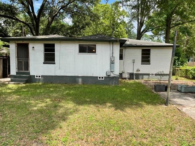 715 34th St, Savannah GA  31401-8225 exterior