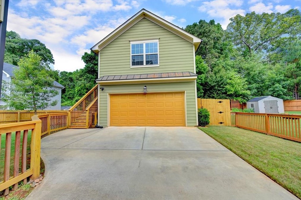 2688 Tilson Rd, Decatur GA  30032-0056 exterior