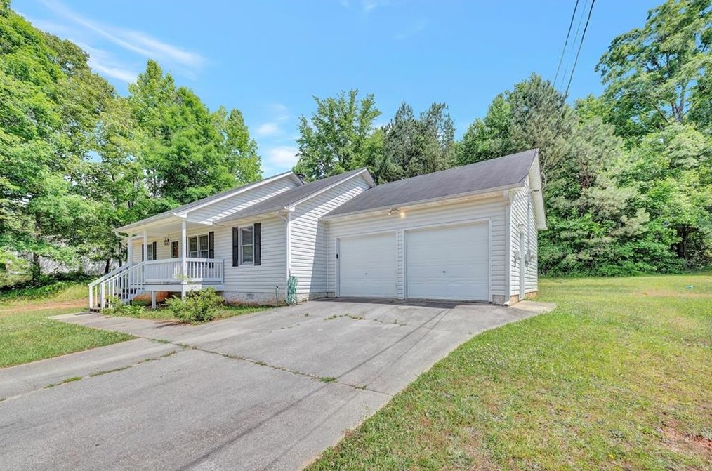 270 Wesley Mill Ln, Villa Rica, GA 30180
