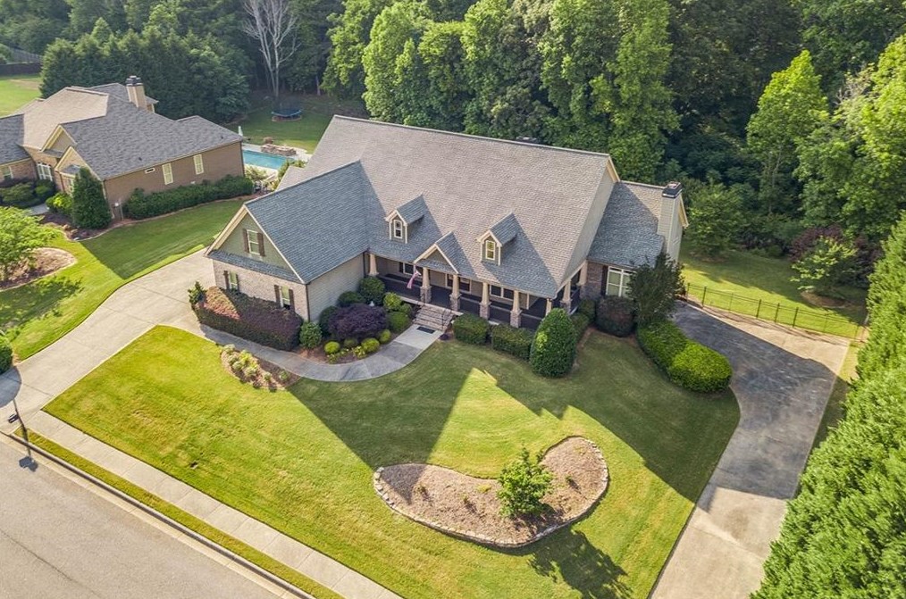 2150 Spruce Lake Dr, Dacula, GA 30019-7434