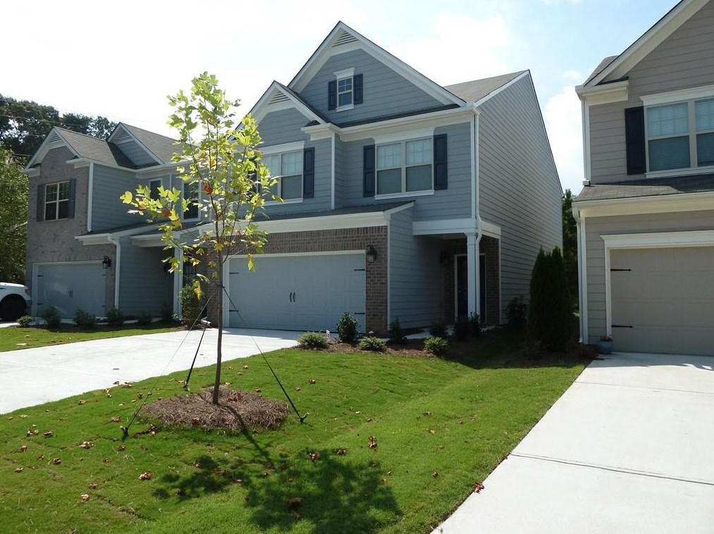25 Oakmont Dr, Dawsonville, GA 30534