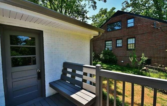 670 Crestview Ter, Gainesville GA  30501-3110 exterior