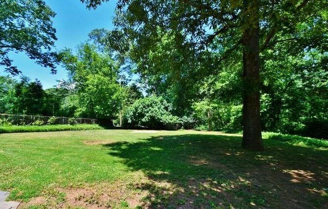670 Crestview Ter, Gainesville GA  30501-3110 exterior
