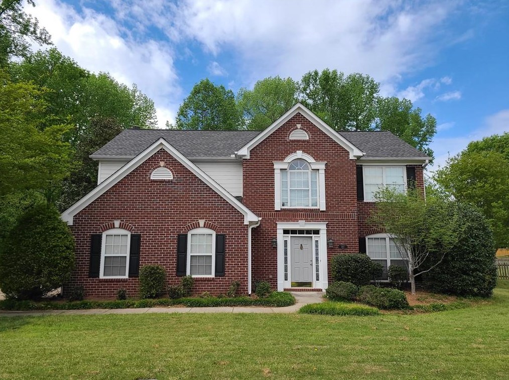 660 Beckenham Walk Dr, Dacula GA  30019-6735 exterior