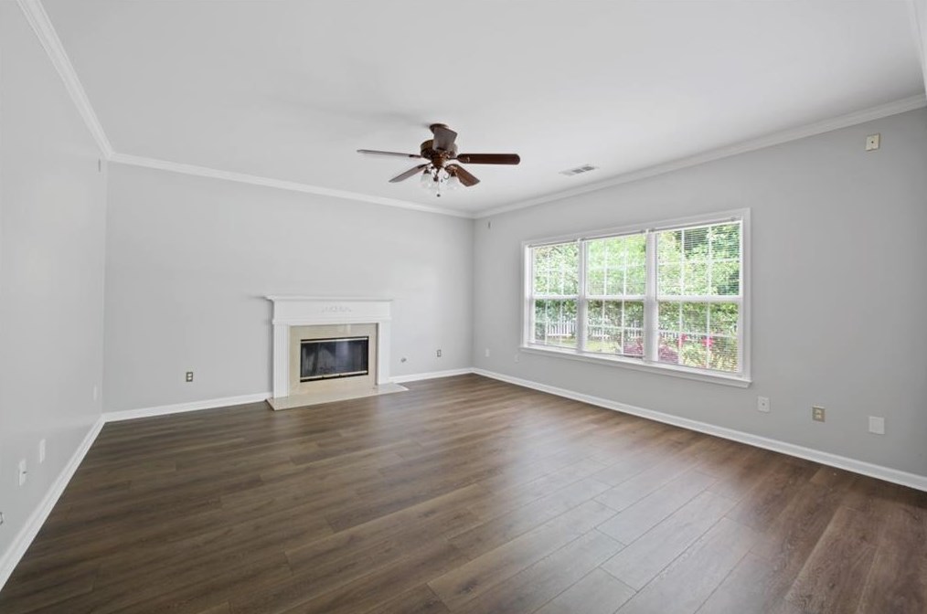 660 Beckenham Walk Dr, Dacula GA  30019-6735 exterior