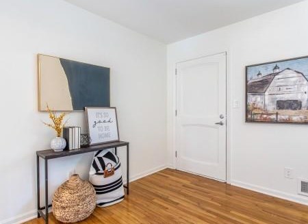 3067 Mount Olive Dr, Decatur GA  30033-3027 exterior