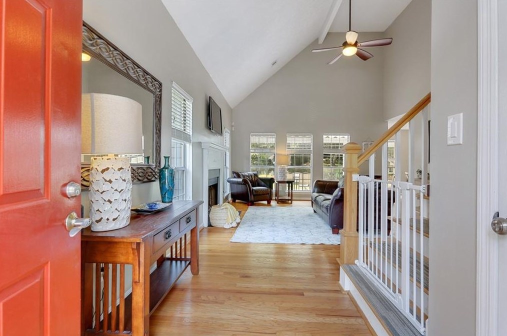 1027 Ashbury Dr, Decatur, GA 30030-4167