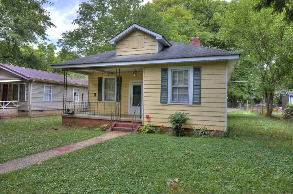 24 Akron St, Euharlee, GA 30120-2549