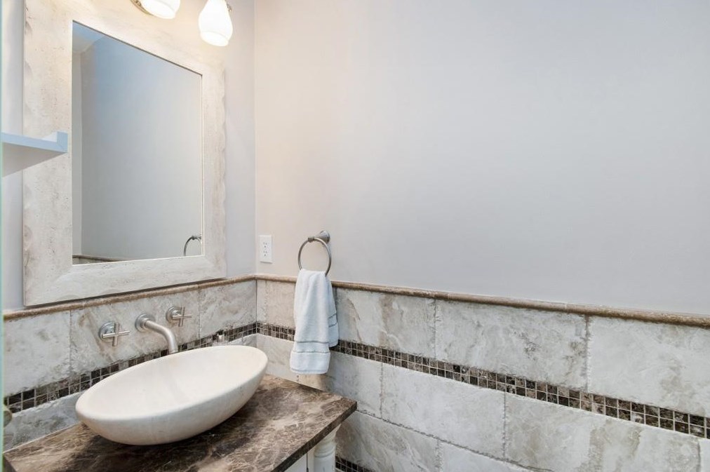 431 Melrose Ave, Decatur GA  30030-2855 exterior