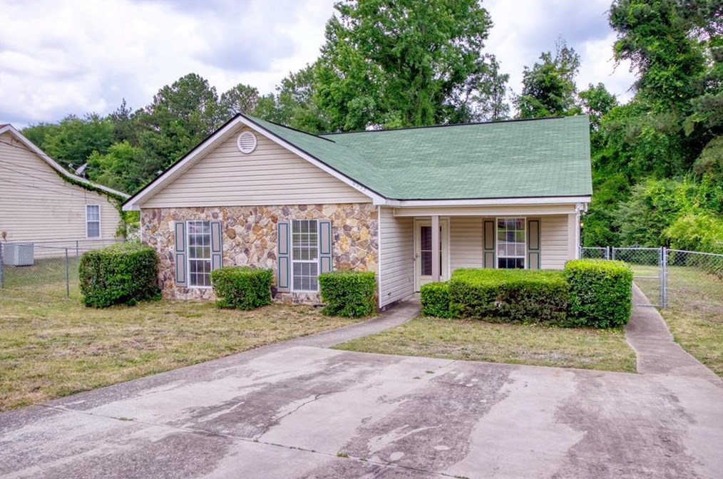 6033 Creekside Dr, Columbus, GA 31907-3682