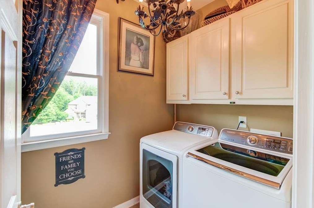 747 Bentleaf Dr, Dallas GA  30132-1135 exterior